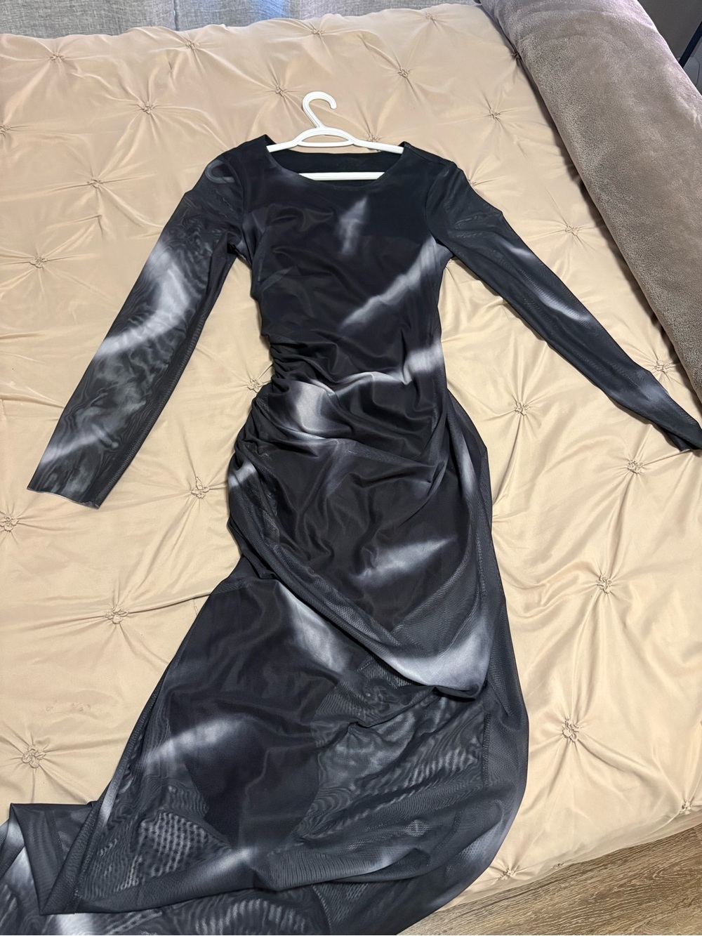 Black Long-Sleeve Maxi Dress with Ruched Side